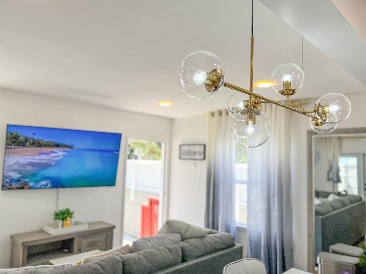 Luxury Villa With Hot Tub! Walk To Beach & Bars Long Beach Zewnętrze zdjęcie