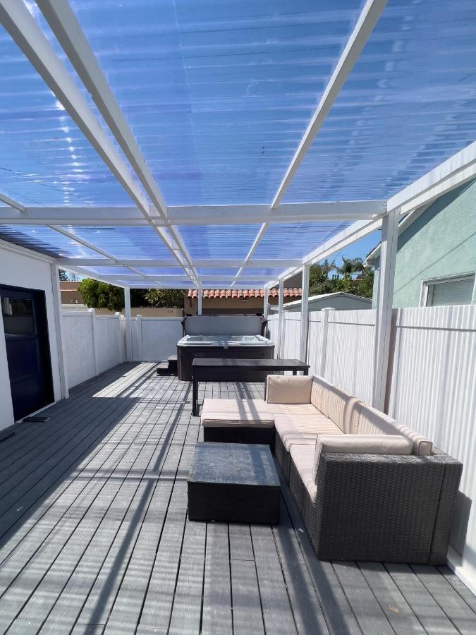 Luxury Villa With Hot Tub! Walk To Beach & Bars Long Beach Zewnętrze zdjęcie
